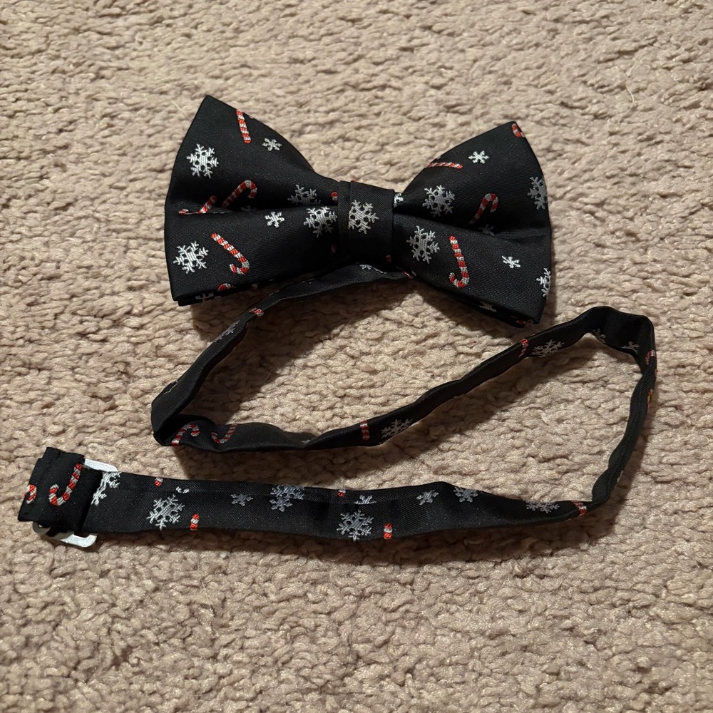 Black Holiday Bow Tie with Candy Cane & Snowflake Print
